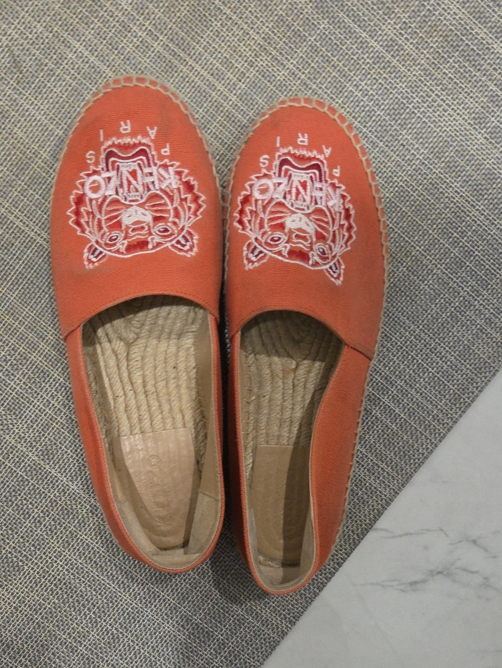 Kenzo Coral Canvas Espadrilles with White Embroidered Tiger